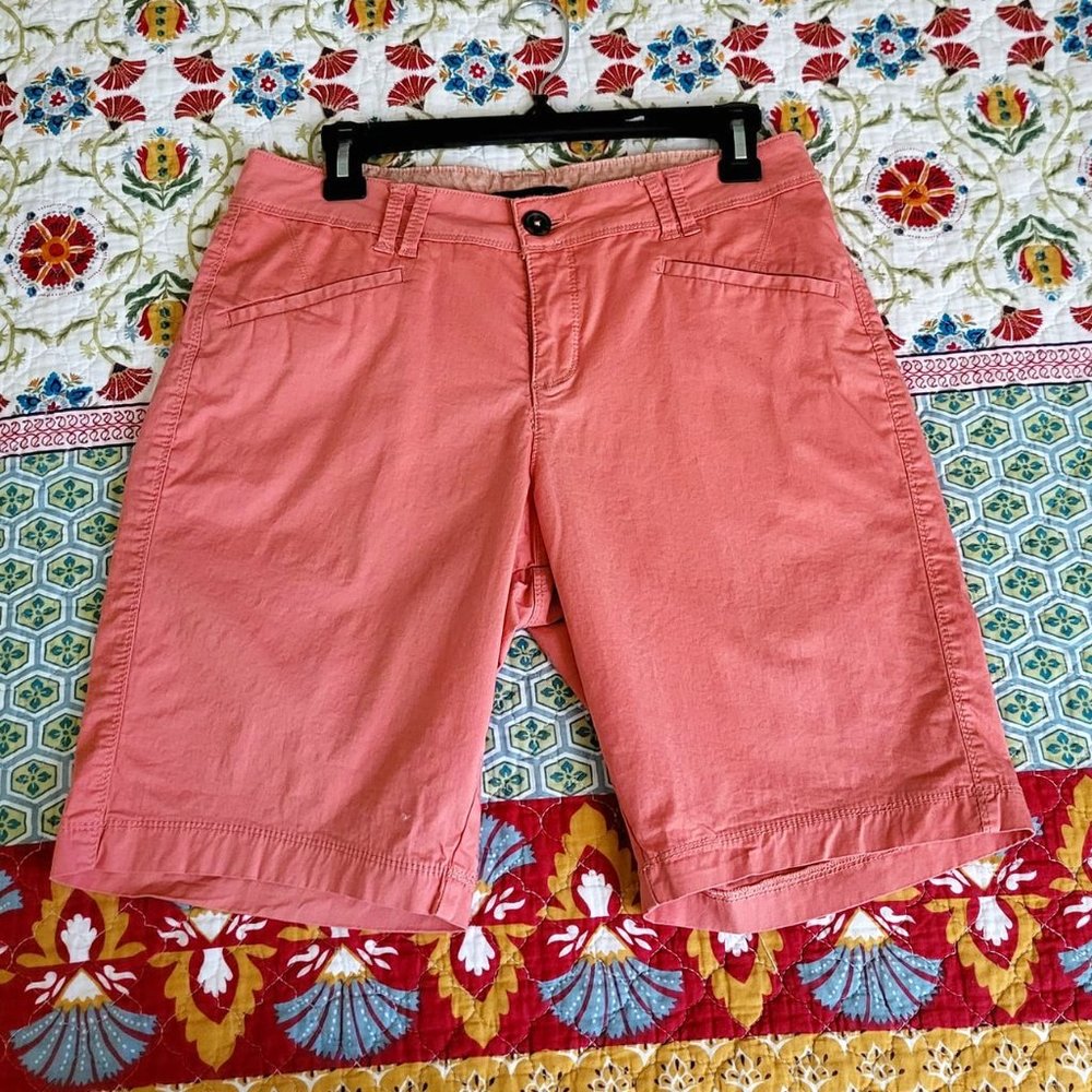 Women's Lee Natural Fit Bermuda Shorts, Peach/Coral, size 8